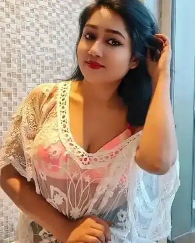 Escort Ambur